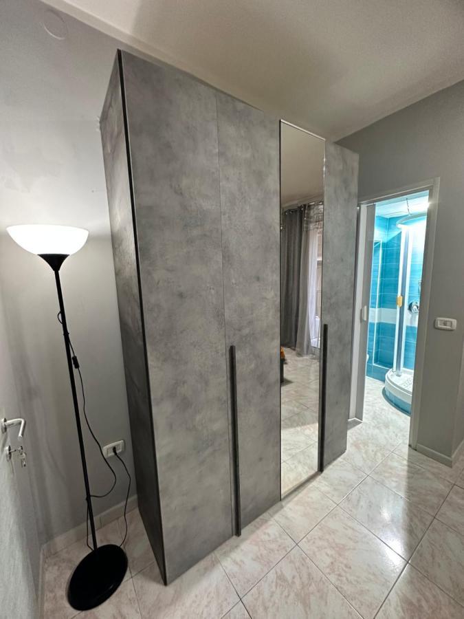 B&B Rusinella Napoli Bagian luar foto
