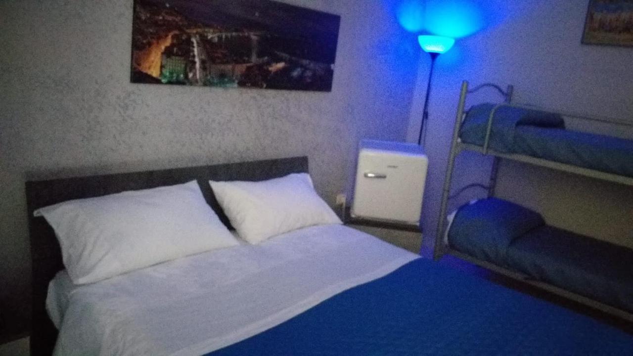 B&B Rusinella Napoli Bagian luar foto