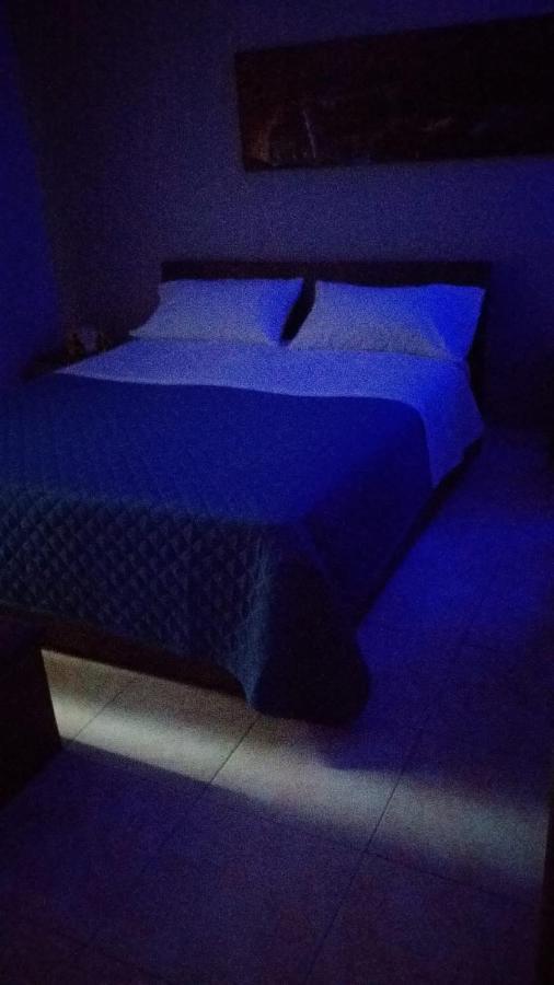 B&B Rusinella Napoli Bagian luar foto